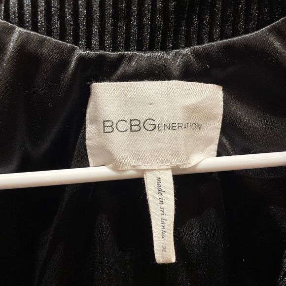BCBGeneration "velvet" ribbed blazer - Picture 11 of 13